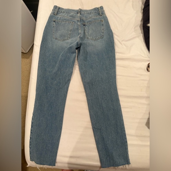 Fashion Nova All Split Up High Rise Mom Jeans – Size 7 (fits like Women’s 27/28) - Picture 2 of 4
